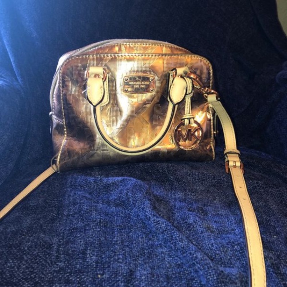 mini rose gold metallic MK crossbody!!